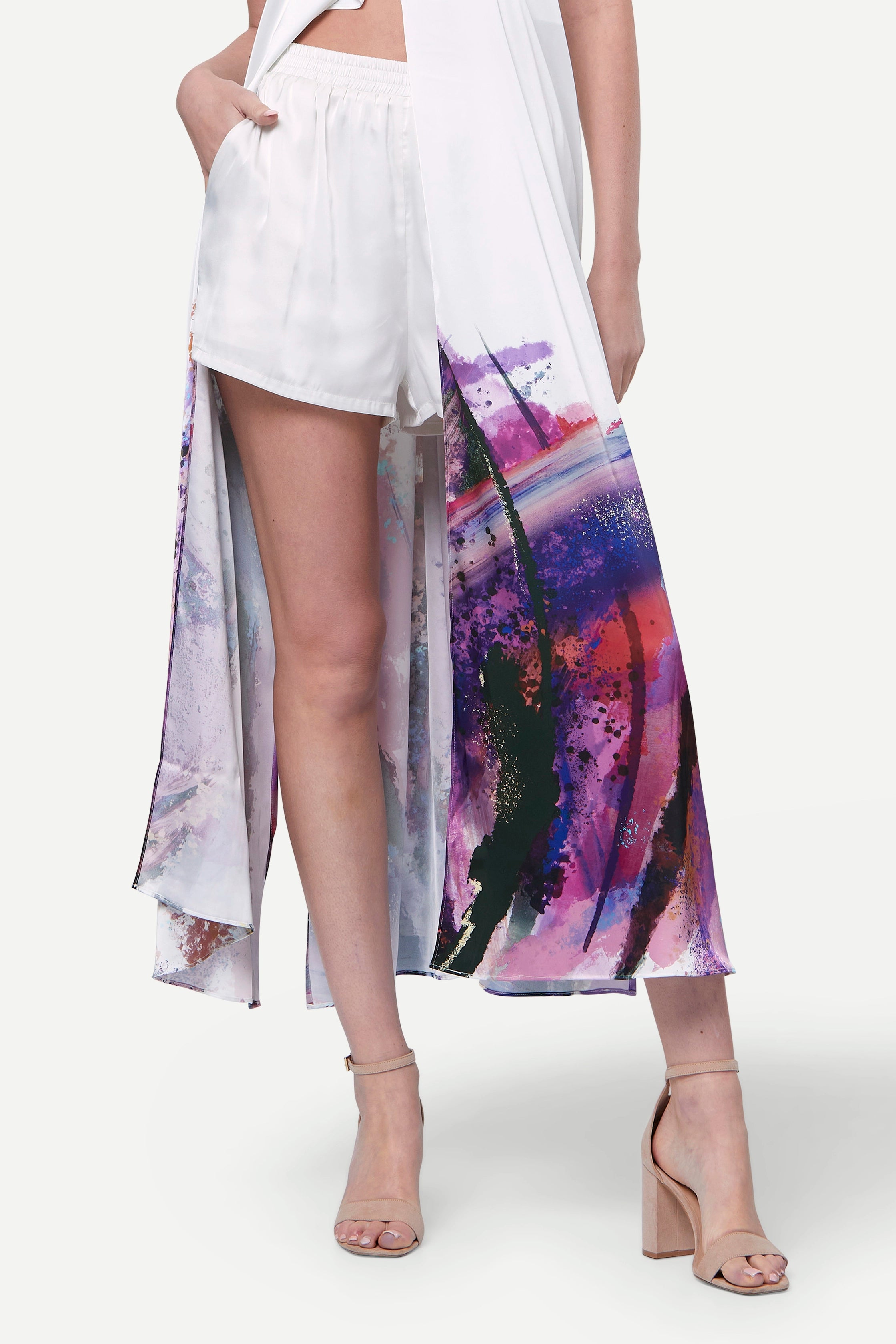 Zafur's Mayfair Shorts in White