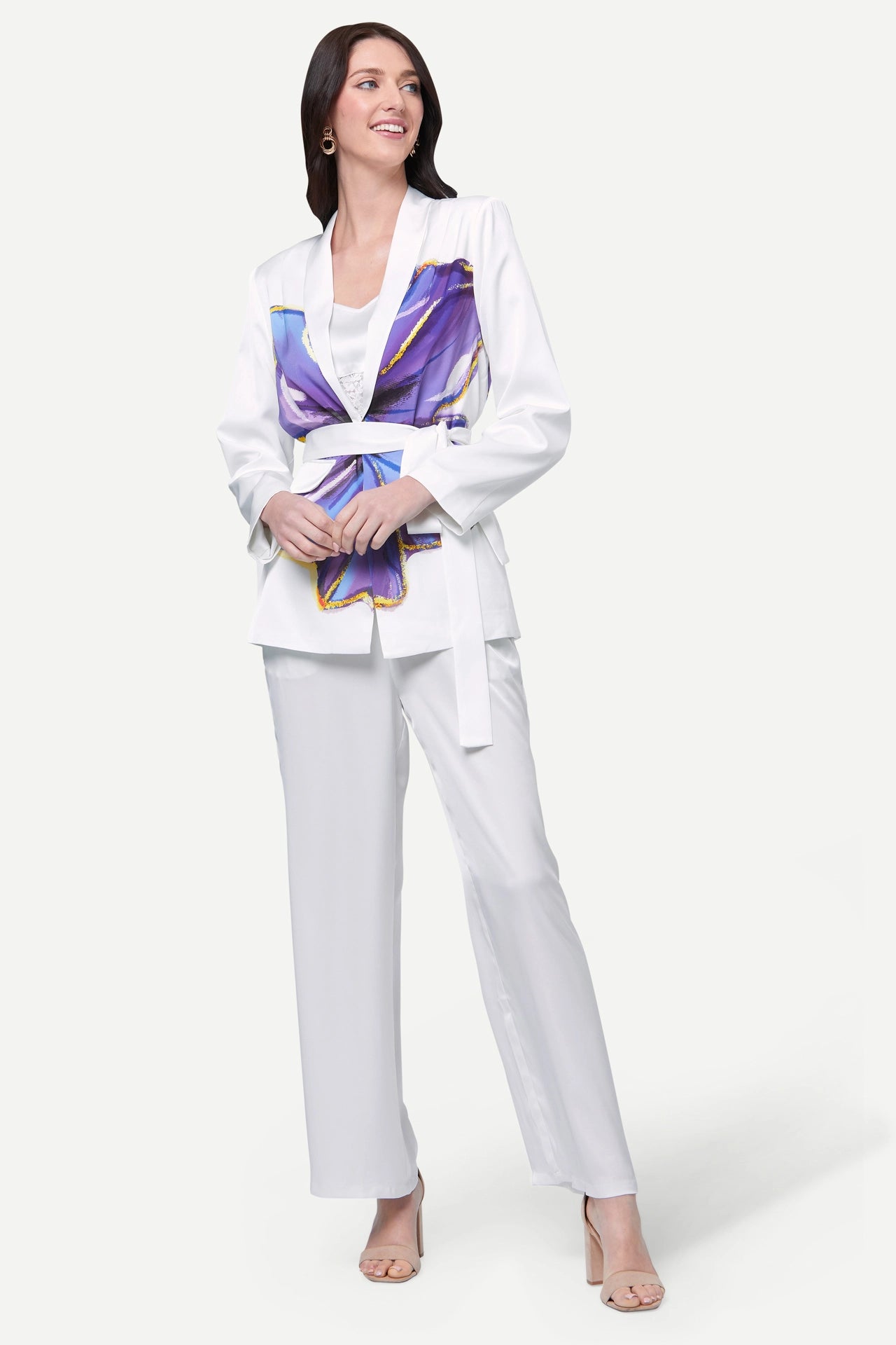 Zafur's Mayfair Blazer in Flower Print White