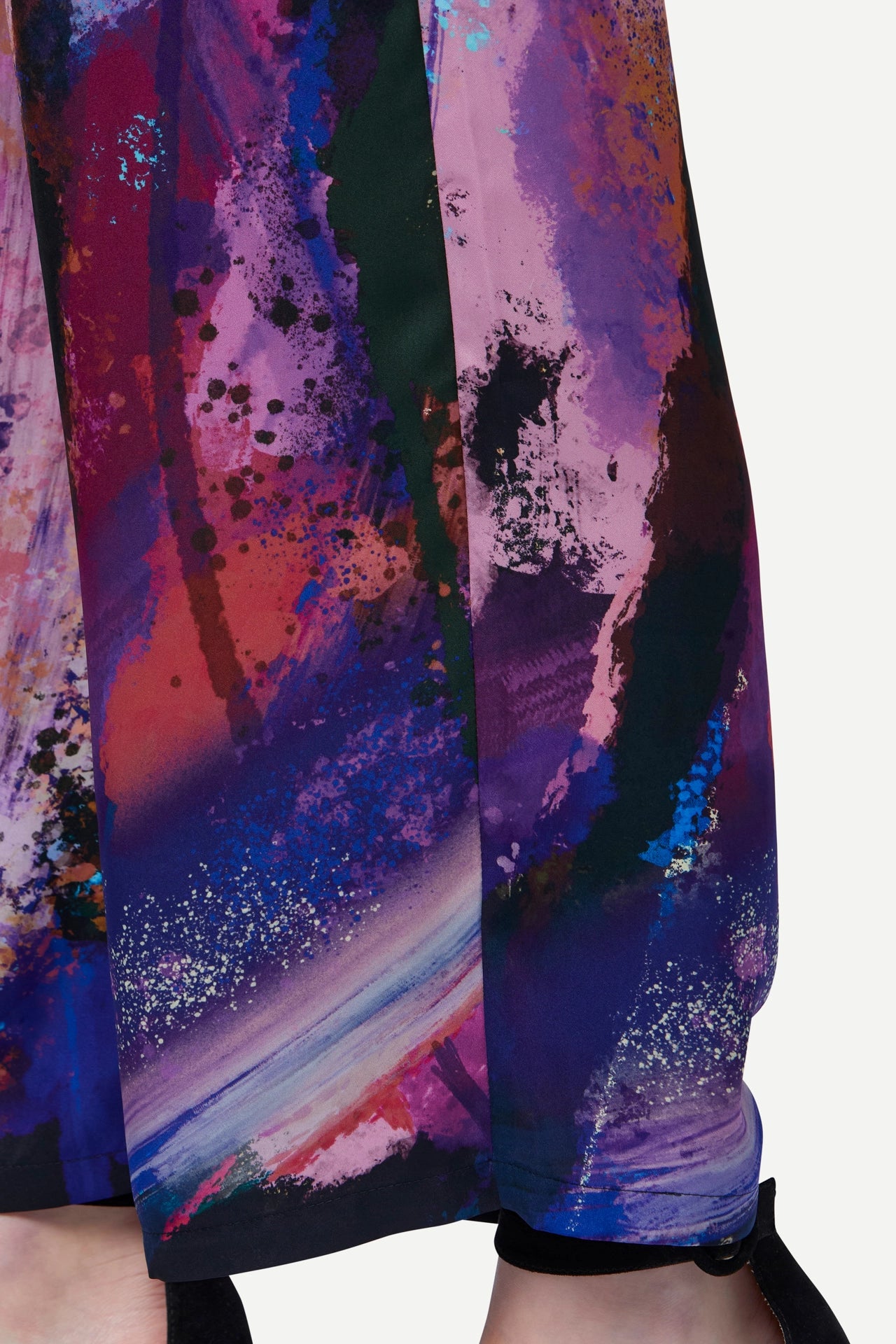 Zafur's Mayfair Satin Trousers in Brushstroke Print